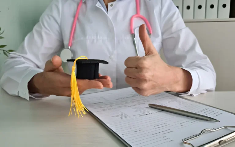 Boost Your Career Opportunities by Getting a Healthcare Administration Degree  3 Boost Your Career Opportunities by Getting a Healthcare Administration Degree