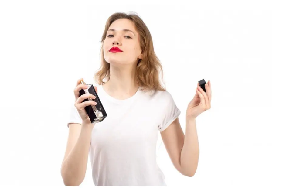 What Your Favorite Perfume Note Says About Your Personality 3 What Your Favorite Perfume Note Says About Your Personality 2